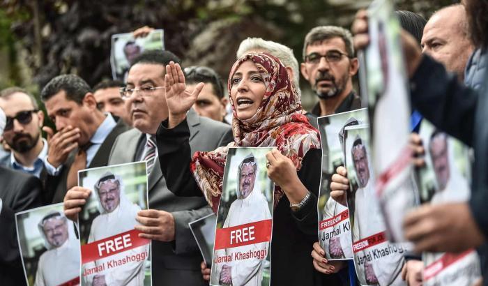Scimitarre contro la libertà di stampa: così Khashoggi è stato inghiottito nel buio