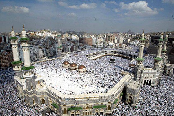 Qatar chiede a governo saudita di rimuovere ostacoli per pellegrinaggio alla Mecca