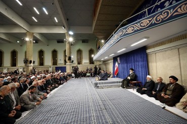 伊斯兰革命领袖宣布伊朗继续执行核活动的条件