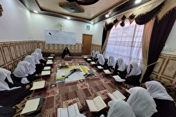 أكثر من 40 طالبةً تختتم دورات قرآنيّة في أحكام التلاوة والتجويد في العراق