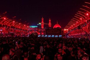 بالصور...إحياء مراسيم ليلة الحادي عشر من المحرم (ليلة الوحشة) في كربلاء