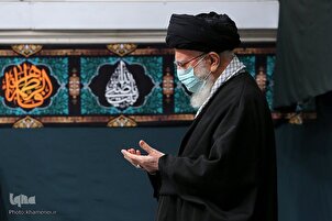 Leader Attends Last Night of Mourning Rituals Marking Hazrat Zahra Martyrdom Anniversary   