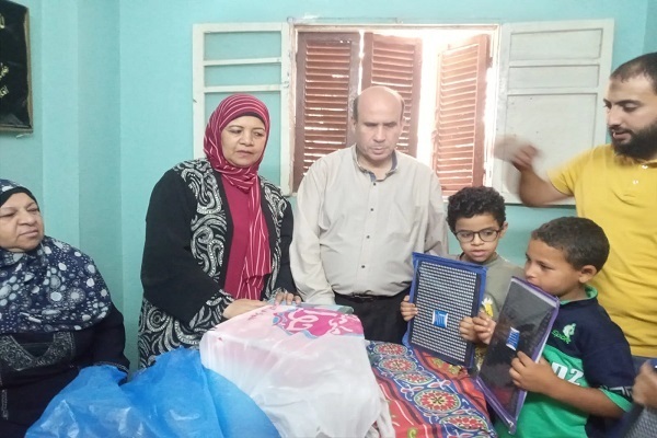 Egyptian Man, Wife Devote Their Life to Teaching Quran to Visually-Impaired