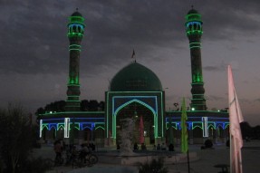 برگزاری مراسم شهادت امام صادق(ع) در امامزاده طاهر(ع)