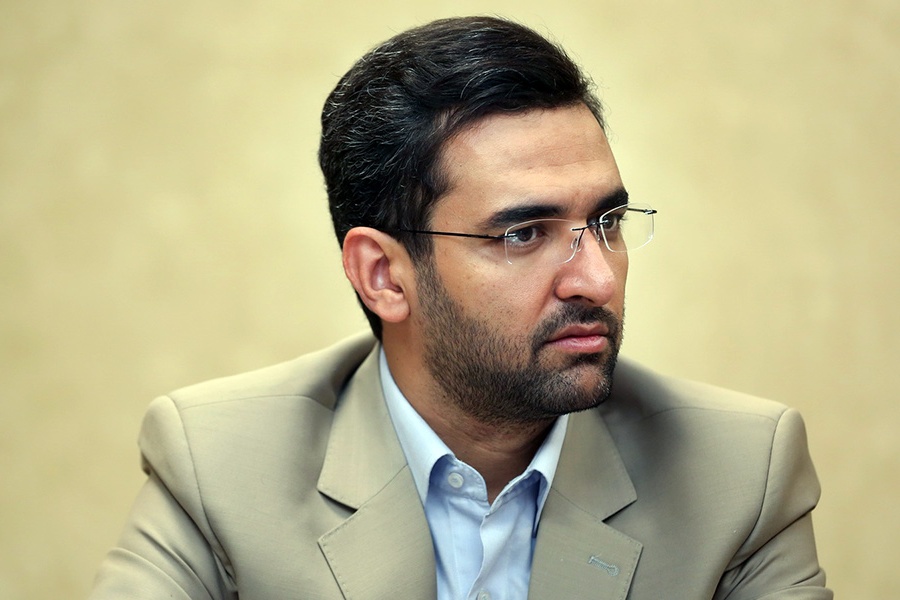 مادران شهدا تاب شنیدن این حرف‌ها را ندارند