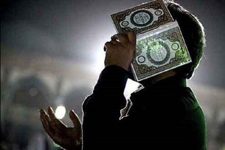 برگزاری مراسم احیای شب&zwnj;های قدر در امامزاده طاهر(ع) کرج