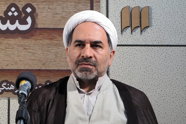 فقیهان به جنبه‌های عملی و بافت اجتماعی فتوای خود توجه کنند