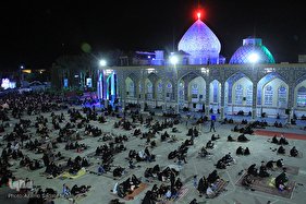 مراسم احیای شب بیست و سوم ماه رمضان در یزد