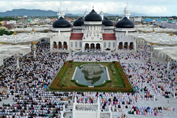 حال و هوای نماز عید فطر در چهار گوشه جهان + عکس