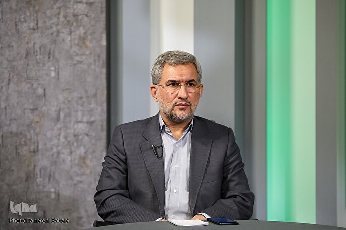 انسان عاقل  + فیلم