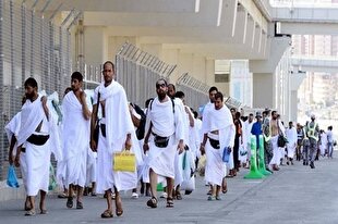 مناسک حج تمتع با حرکت یک میلیون زائر به سمت منا آغاز شد