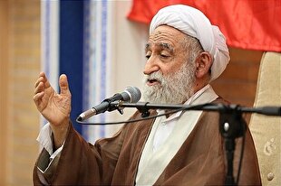 صدقه دادن هنگام فقر، علامت مؤمن است