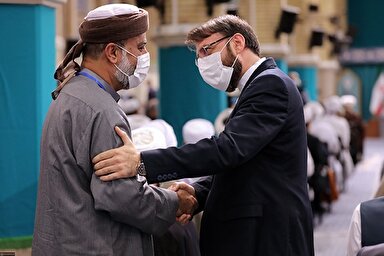 فیلم | در کنار هم