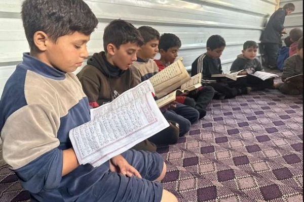 کودکان آواره فلسطینی در مراکز حفظ قرآن + عکس و فیلم