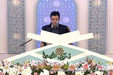 تلاوت افتخاری «حسینی‌پور» در مسابقات بین‌المللی قرآن ایران