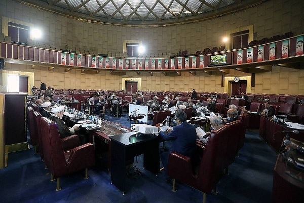 مجمع تشخیص با تمدید ۶ ماهه برنامه ششم توسعه موافقت کرد