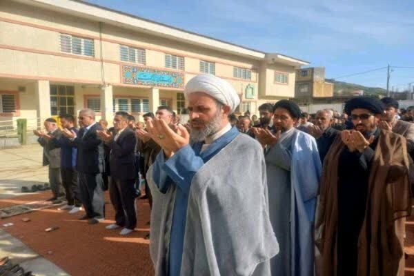 عکس | اقامه نماز عید فطر در استان گلستان
