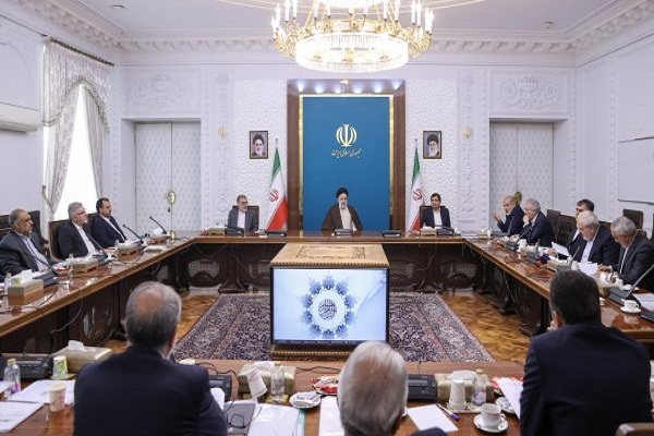 تأکید رئیس‌جمهور بر به کارگیری همه ظرفیت‌ها برای مقابله بی‌امان با قاچاق