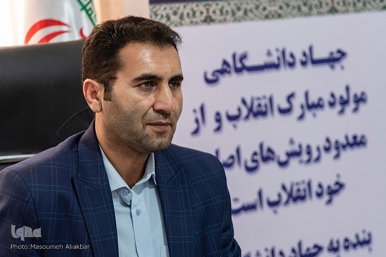 احمدرضا فیروزی معاون فرهنگی جهاددانشگاهی البرز احمدرضا فیروزی معاون فرهنگی جهاددانشگاهی البرز