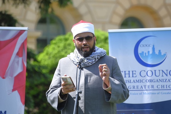 افتتاح جلسه یک پارلمان محلی در آمریکا با تلاوت قرآن