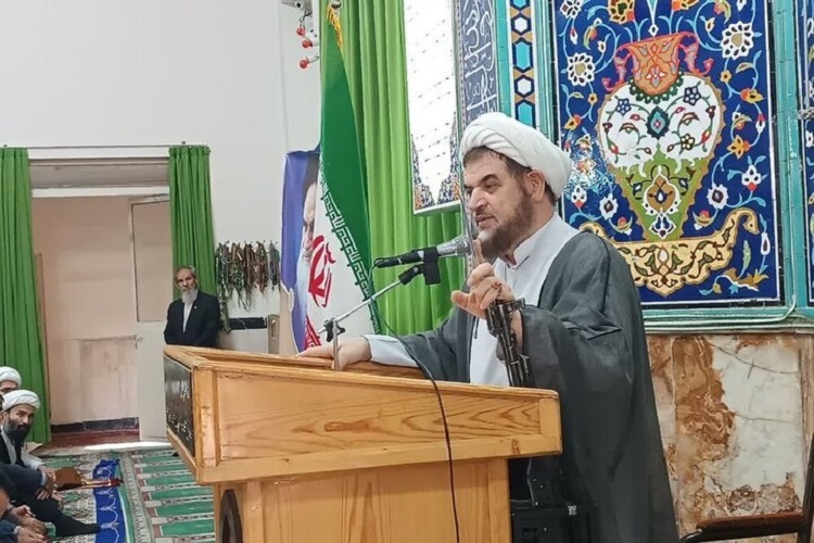 حجت‌الاسلام والمسلمین محمود نورپور، امام جمعه کمالشهر کرج