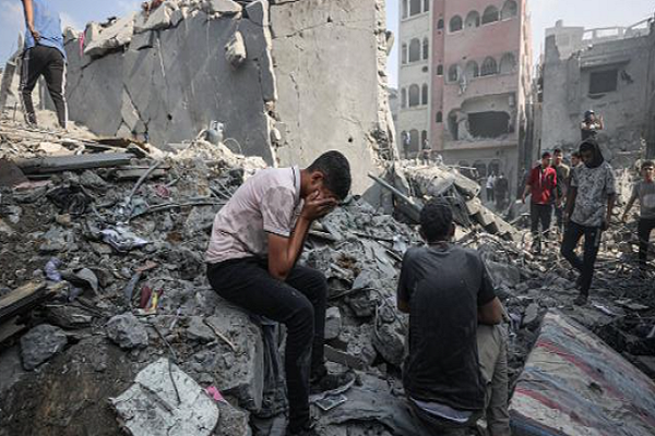 رهبران صلیب سرخ و هلال‌احمر طرف درست تاریخ بایستند