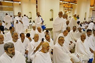 مُحرم‌ شدن زائران در مسجد شجره + فیلم و عکس