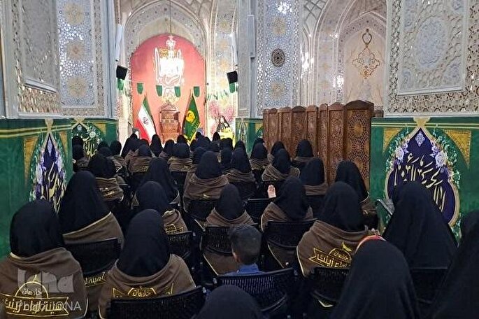 مسابقه حفظ خطبه غدیر در حرم مطهر رضوی برگزار شد+ عکس