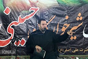 همایش شیرخوارگان حسینی در یزد برگزار شد