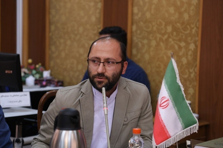 وحید قاسمی وند مسئول دارالقرآن سپاه ناحیه امام حسین کرج وحید قاسمی وند مسئول دارالقرآن سپاه ناحیه امام حسین کرج