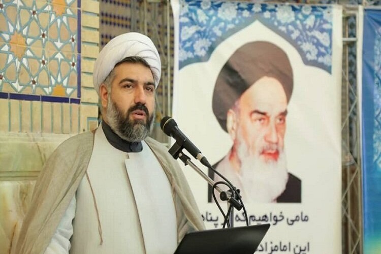 حجت الاسلام حسین قبادی نماینده ولی فقیه در جهادکشاورزی البرز