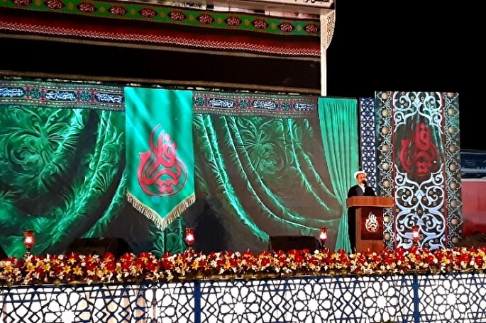 پیرغلامان حسینی اساتید دانشگاه انسان‌ساز امام حسین(ع) هستند