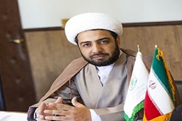 حجت الاسلام احمد اشرفی، رئیس اداره امور قرآنی اوقاف البرز