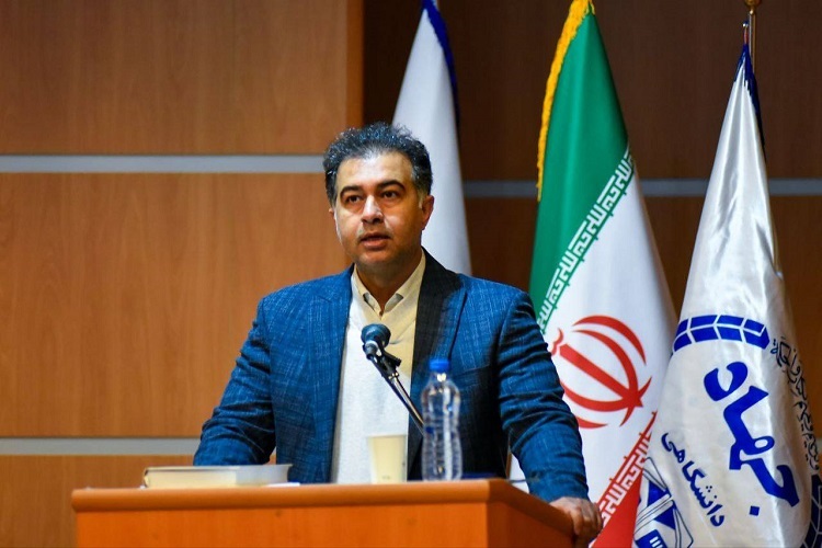 حسینی لواسانی معاون آموزشی دانشگاه خوارزمی