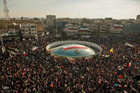 تجمع همبستگی ملی در میدان انقلاب