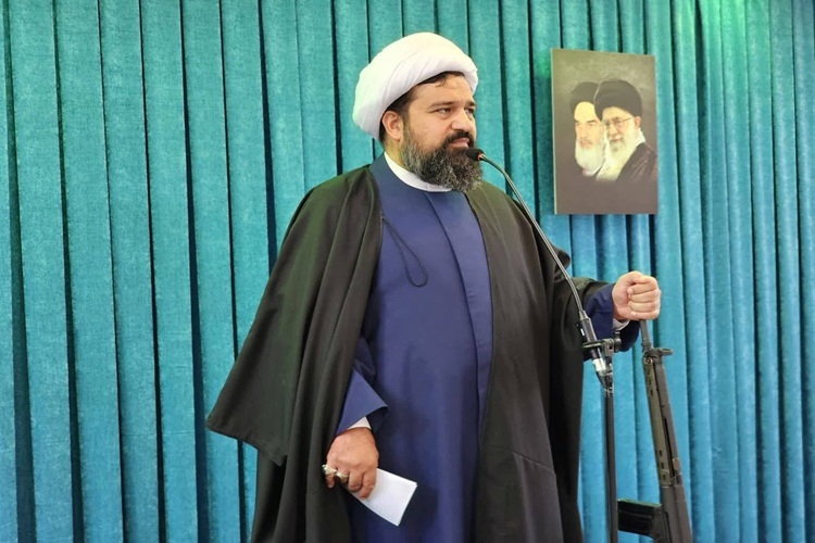 حجت الاسلام مهدی دربانی امام جمعه چهارباغ