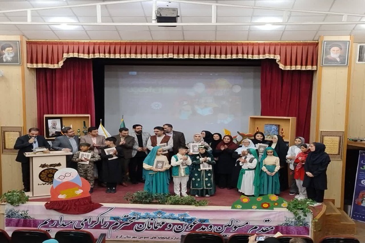 نقالی و قصهگویی نقالی و قصهگویی