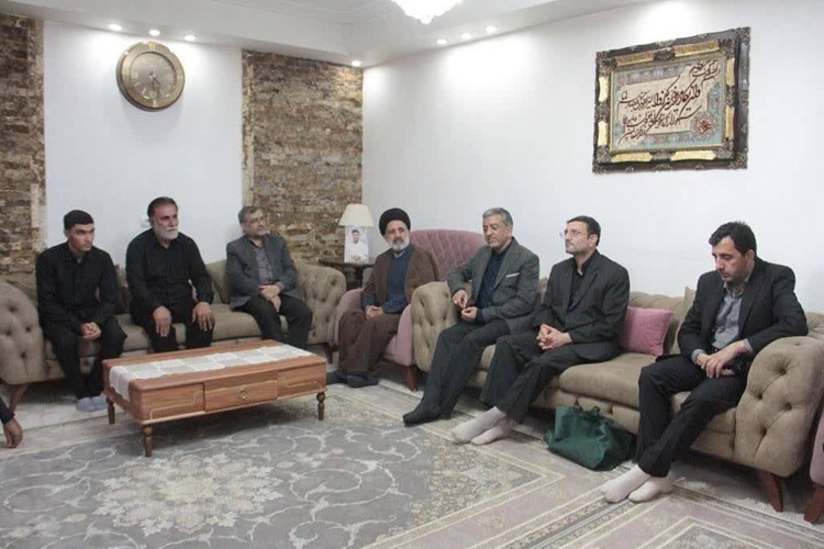 دیدار با خانواده شهدا