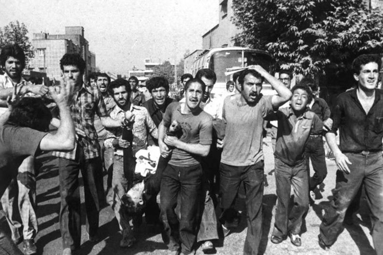 شهریور خونین؛ روایتی از میدان ژاله شهریور خونین؛ روایتی از میدان ژاله