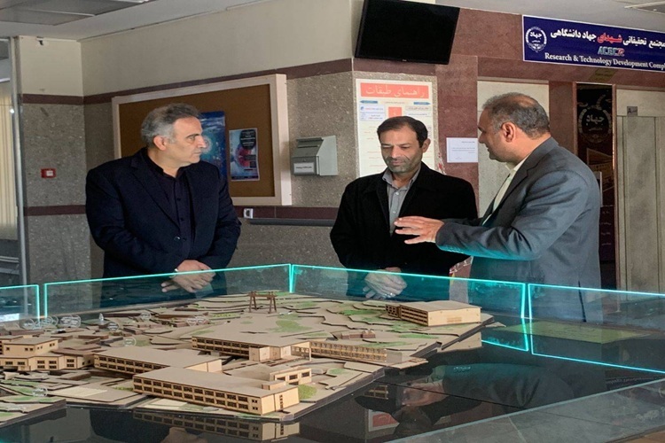 بازدید رئیس شورای شهر کرج از هلجرد