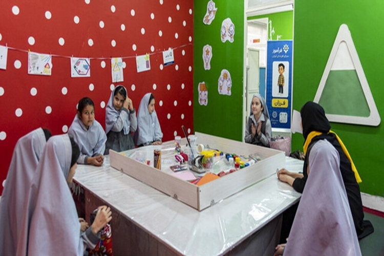 آموزش های مهارت محور به دانش آموزان