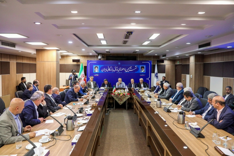 اتخاذ تصمیم‌های اقتصادی، تدریجی باشد