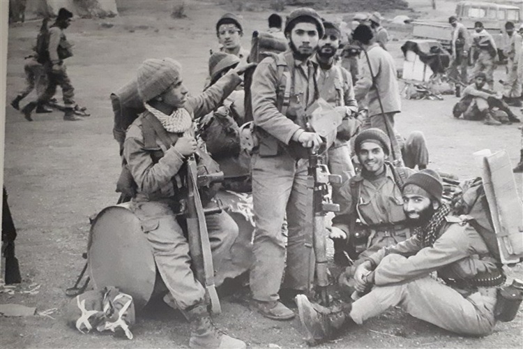 پیشکسوتان دفاع مقدس