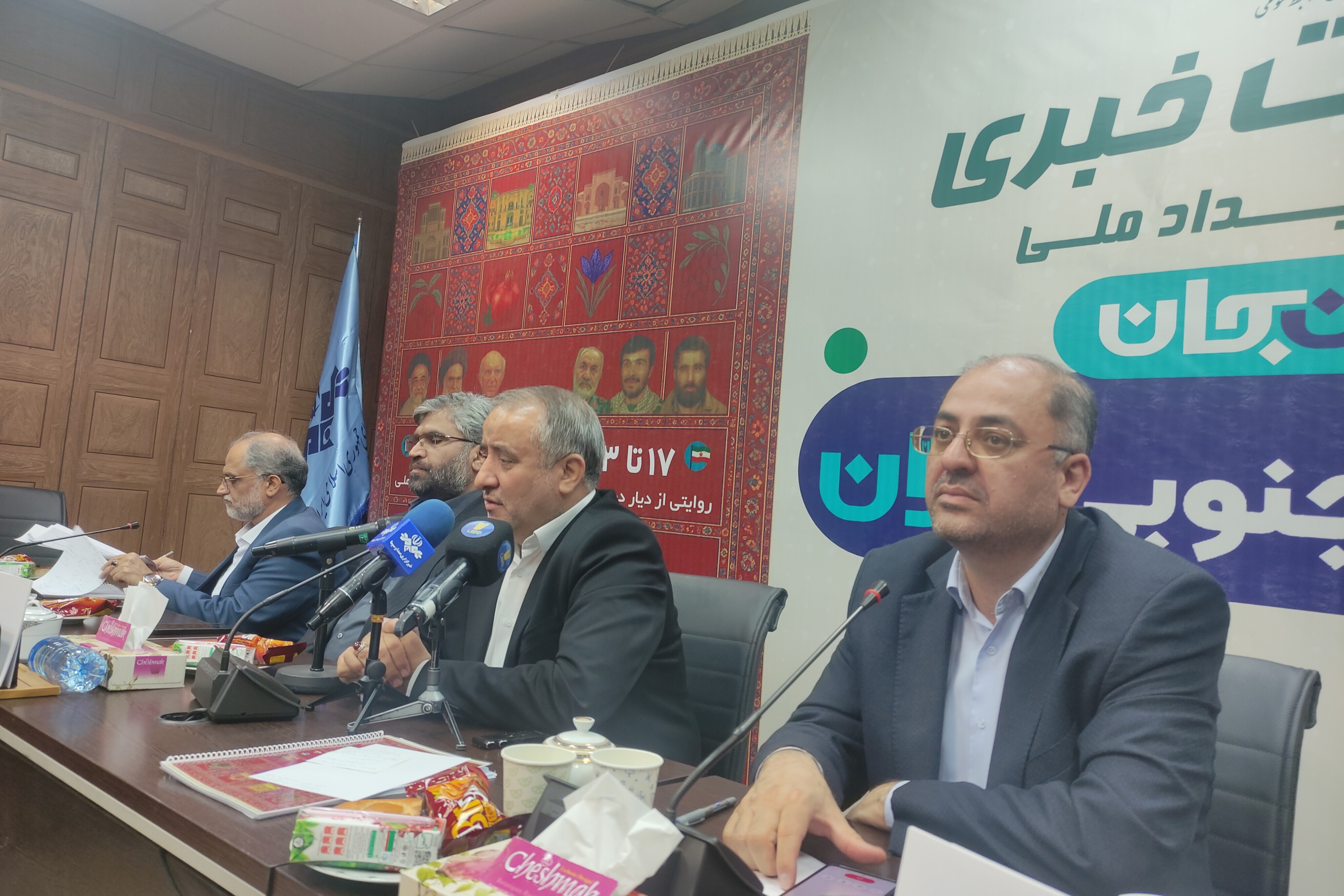 نگاه به ایران، تنها به تهران خلاصه نشود