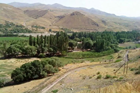 ایستا؛ جایی که دنیای مدرن بی‌معنی می‌شود