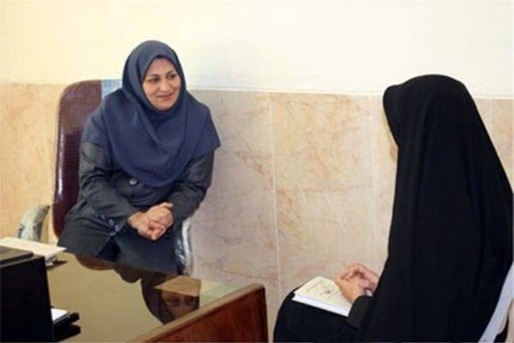 مشاور کمیته امداد مشاور کمیته امداد