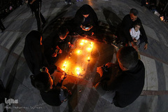 مراسم شام غریبان حسینی در امامزادگان محمد(ع) و سکینه خاتون(س) کرج