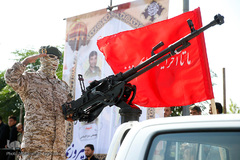 رژه نیروهای مسلح در کرج