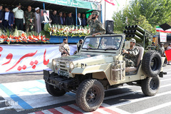 رژه نیروهای مسلح در کرج