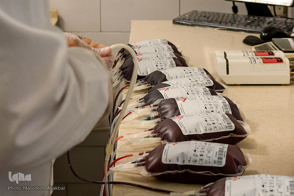 نذر خون در تاسوعای حسینی - کرج